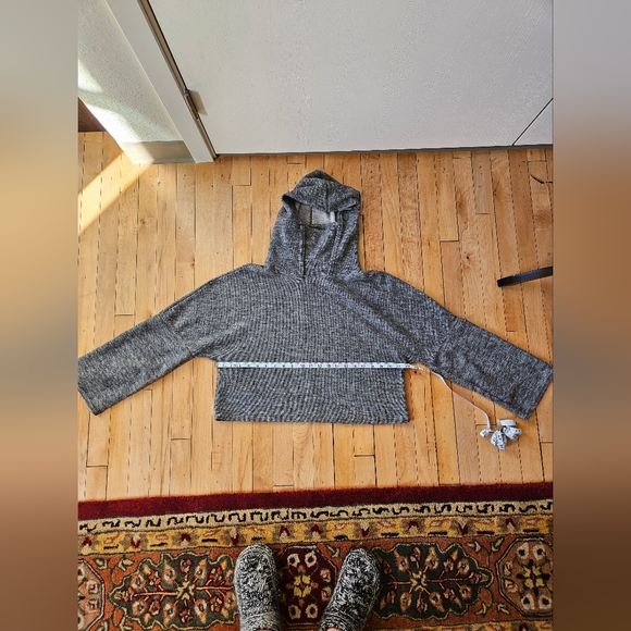 FP Movement by Free People Cropped Stand Collar Hoodie Heather Gray size XS EUC - Picture 8 of 13